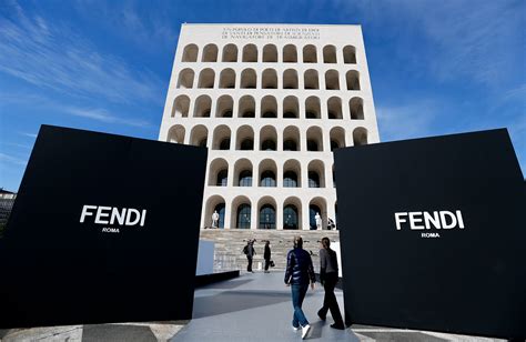 fendi srl administrazion via flaminia|palazzo di roma fendi.